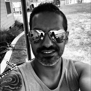 Meet your Posher, Aaron